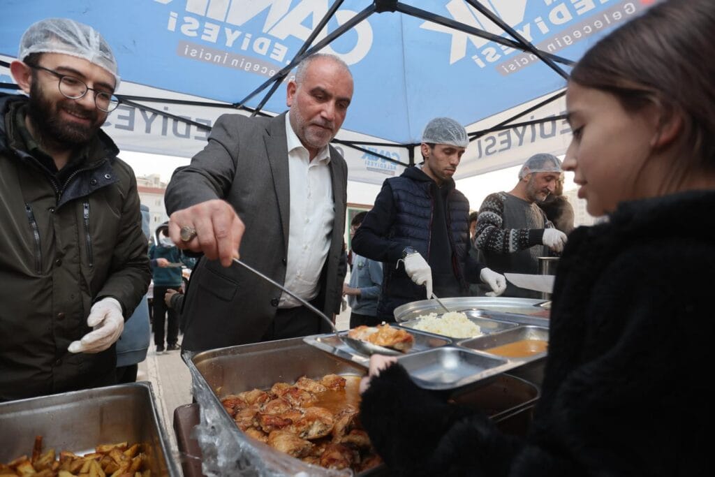 Başkan İbrahim Sandıkçı öğrencilerin iftar heyecanına ortak oldu – Birlik Haber Ajansı