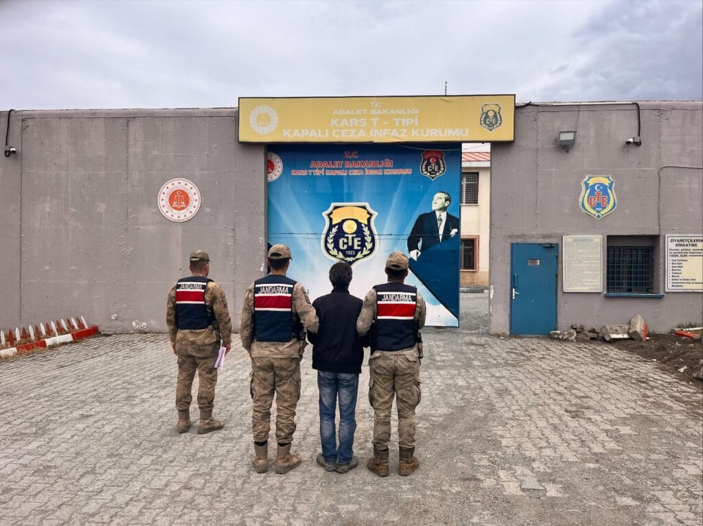 Kars’ta kesinleşmiş hapis cezası bulunan şahıs yakalandı – Birlik Haber Ajansı