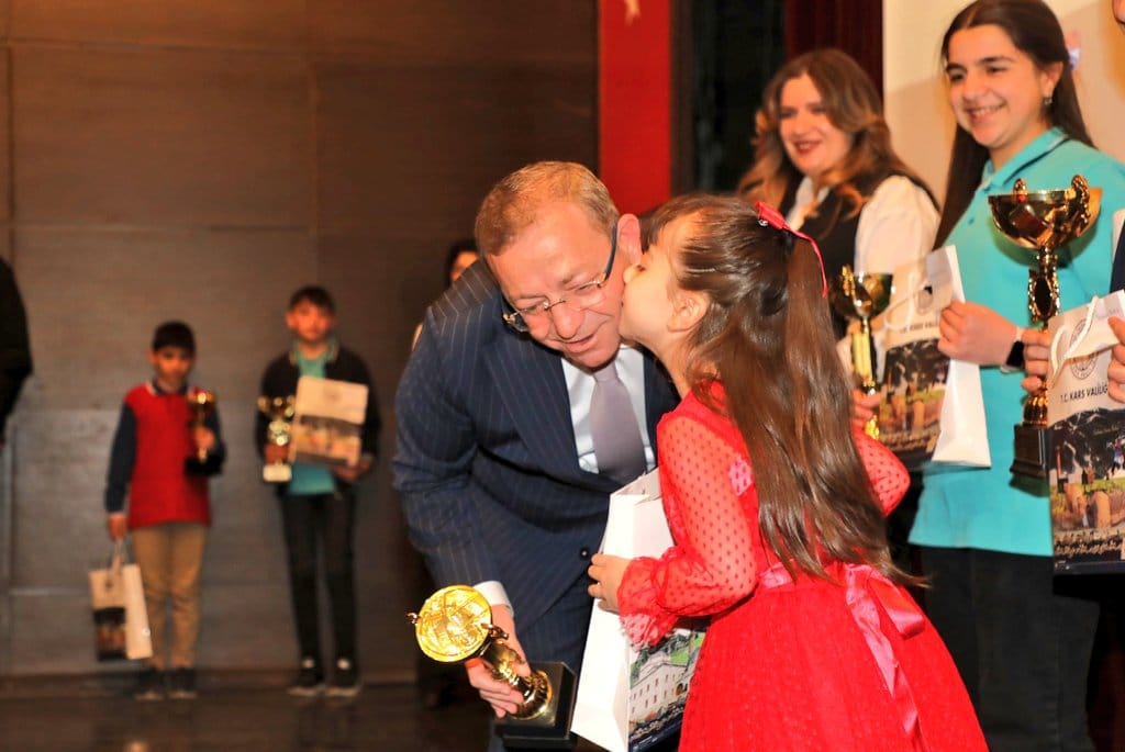 Kars’ta coşkulu kutlama