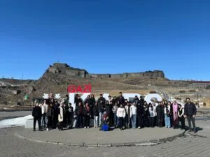 Selim Kazım Karabekir Yatılı Bölge Ortaokulu öğrencileri Kars’ı gezdi – Birlik Haber Ajansı