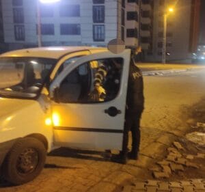 Kars’ta polislerden asayiş ve şok uygulaması – Birlik Haber Ajansı