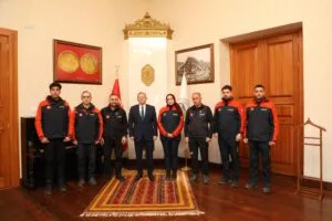 Vali Polat, Deprem Haftası dolayısıyla AFAD yetkililerini kabul etti – Birlik Haber Ajansı