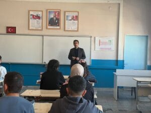 Sarıkamış Kaymakamı Enis Aslantatar, okul ziyaretlerine devam ediyor – Birlik Haber Ajansı