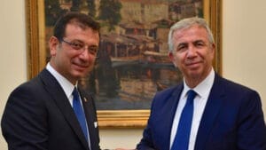 Mansur Yavaş: Ön seçime katılıp İmamoğlu'na oy vereceğiz