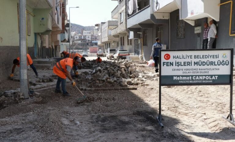 Haliliye’de güvenli ulaşım ağı için yollar onarılıyor – Birlik Haber Ajansı