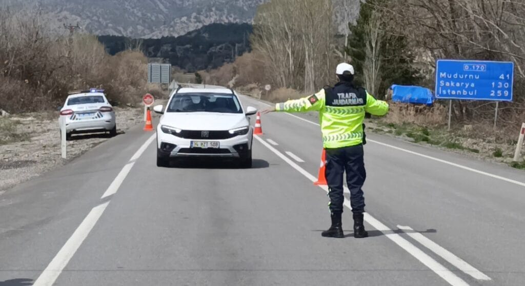 Bayram’da Hız Yapanlara Geçit Yok – Birlik Haber Ajansı
