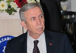 Mansur Yavaş, Beypazarı’nda iftar yemeğine katıldı, Cumhurbaşkanlığı seçimi hakkında konuştu – Birlik Haber Ajansı