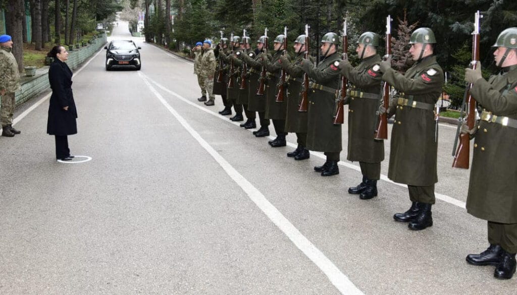 Burdur Valisi Tülay Baydar Bilgihan’dan Eğirdir’e ziyaret – Birlik Haber Ajansı