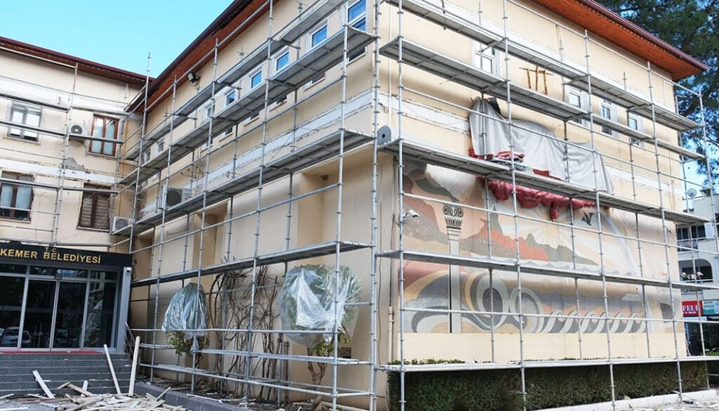 Kemer Belediye binasında tadilat çalışmaları başladı – Birlik Haber Ajansı