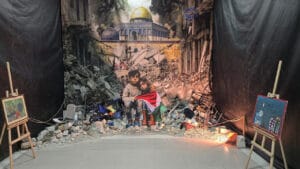 Gökkuşağı Özel Eğitim Okulları’ndan anlamlı Gazze sergisi: “Gazze çocuk mezarlığı olmasın” – Birlik Haber Ajansı