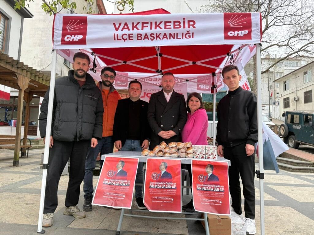 Vakfıkebir’de CHP standına saldırı – Birlik Haber Ajansı