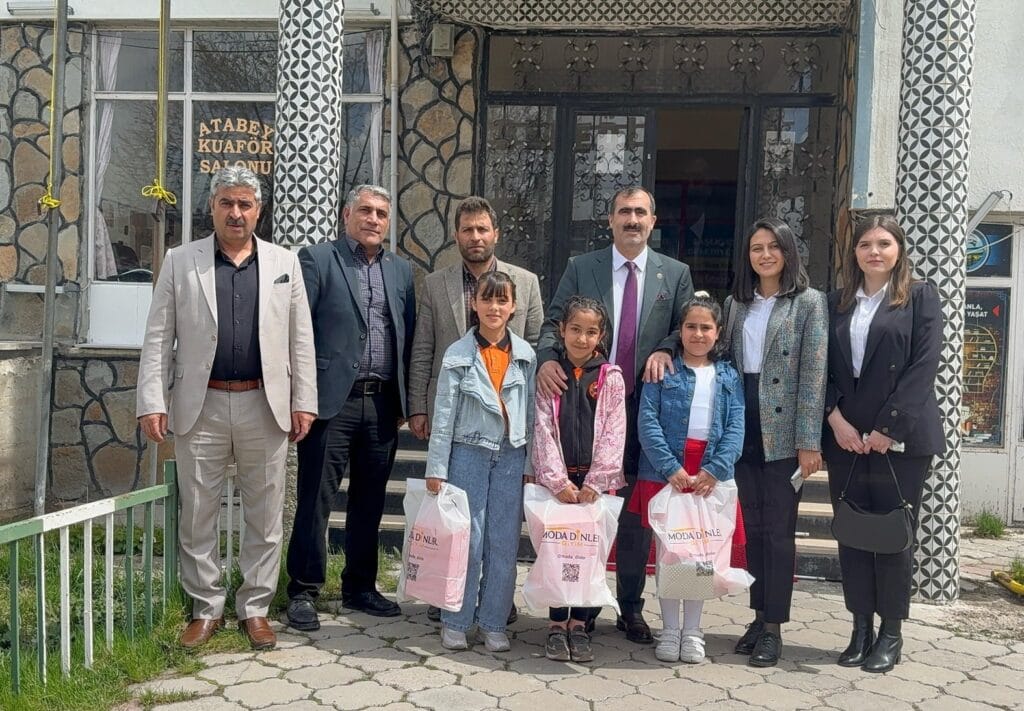 Öğrenciler, Taşıçay Belediyesi Başkanı Budak’ı ziyaret etti – Birlik Haber Ajansı