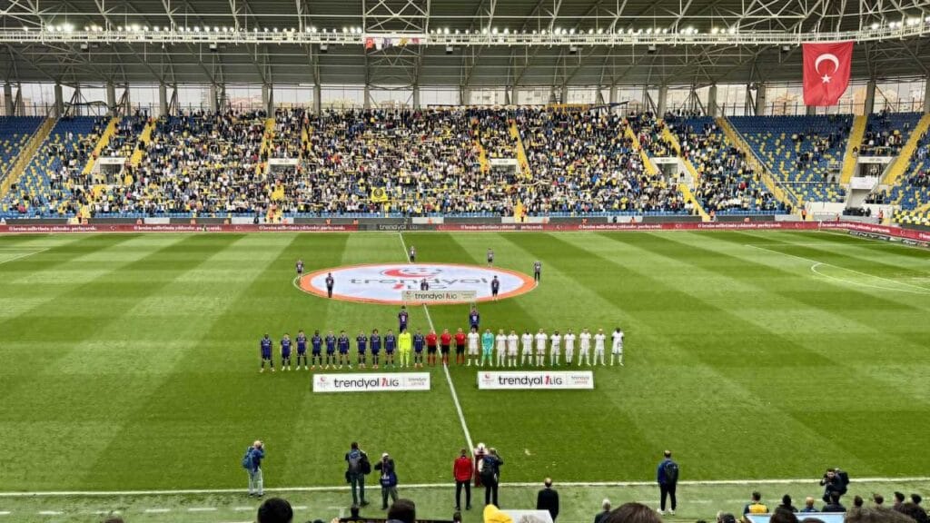 Ankaragücü, 7 maç sonra kazandı: Maç sonu ortalık karıştı – Birlik Haber Ajansı