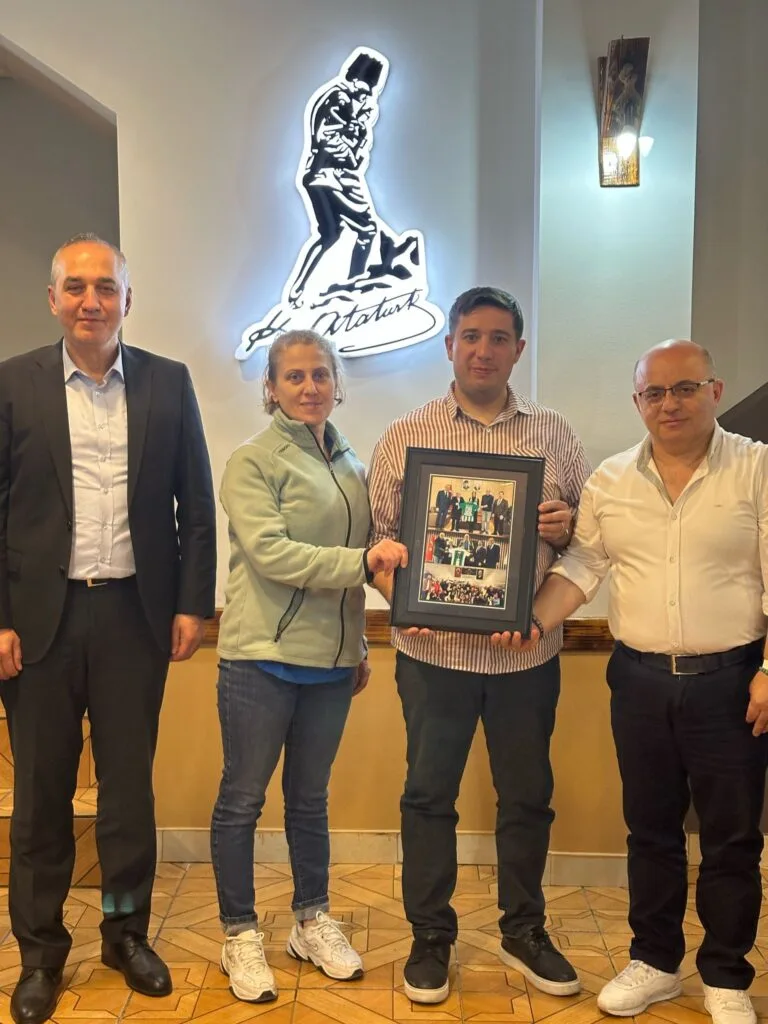 Artvin Spor Kulübü’nden Kars Gençlik ve Spor Müdürlüğü’ne atanan Başköylü’ye veda yemeği – Birlik Haber Ajansı