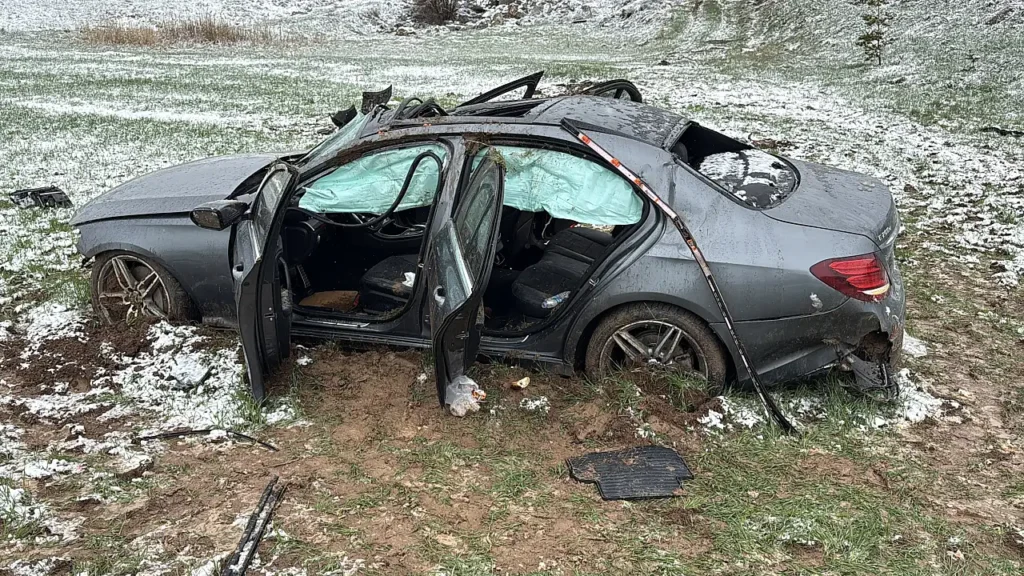 Aydın’dan Ağrı’ya yola çıkan aileden feci kaza! – Birlik Haber Ajansı