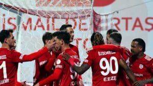 Pendikspor, Ankaragücü’nü devirerek nefes aldı