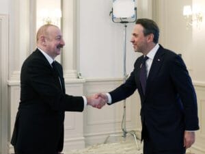 Bakan Bayraktar, Azerbaycan Cumhurbaşkanı Aliyev ile enerji iş birliklerini görüştü – Birlik Haber Ajansı