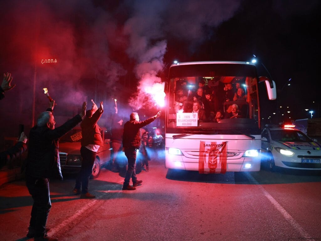 Bulancakspor tarih yazdı, 3 Lig’e yükseldiler – Birlik Haber Ajansı