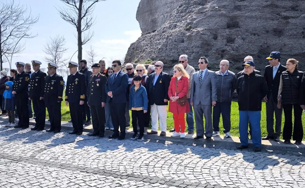 Dumlupınar şehitleri Gelibolu’da anıldı – Birlik Haber Ajansı