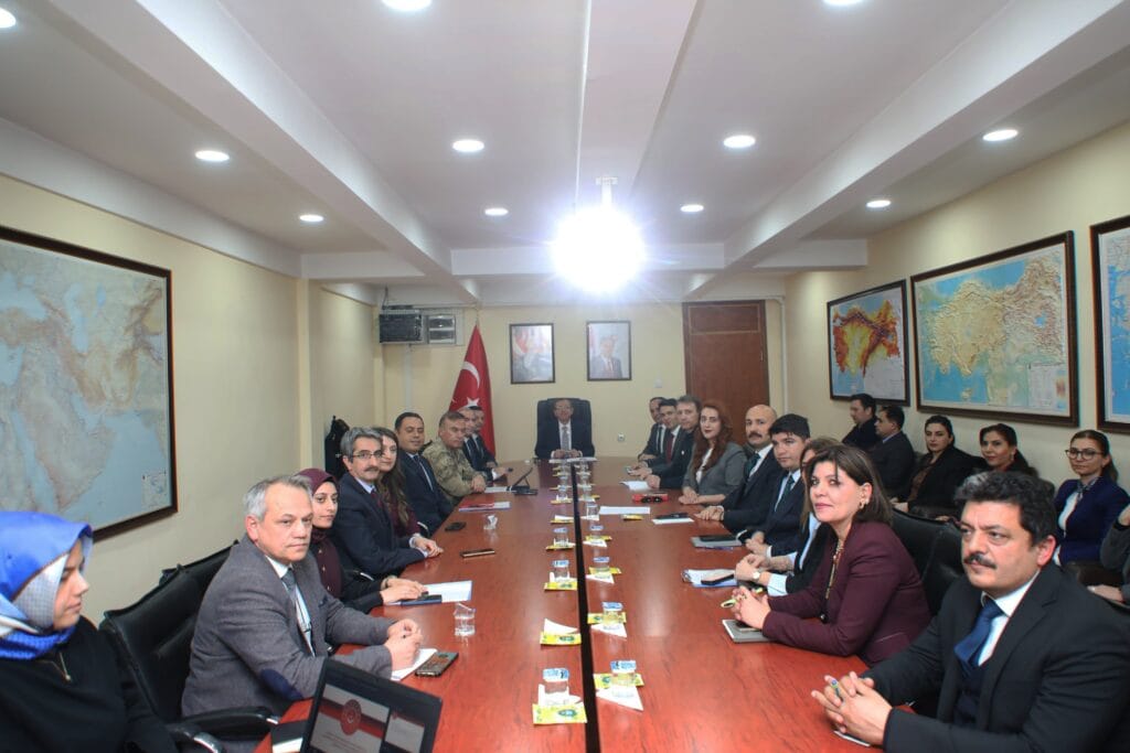 Kars’ta Kadına Yönelik Şiddetle Mücadele Toplantısı yapıldı – Birlik Haber Ajansı