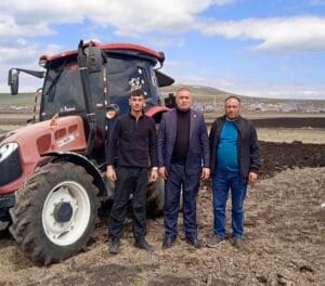 Kars’ta tohumlar toprakla buluşuyor – Birlik Haber Ajansı