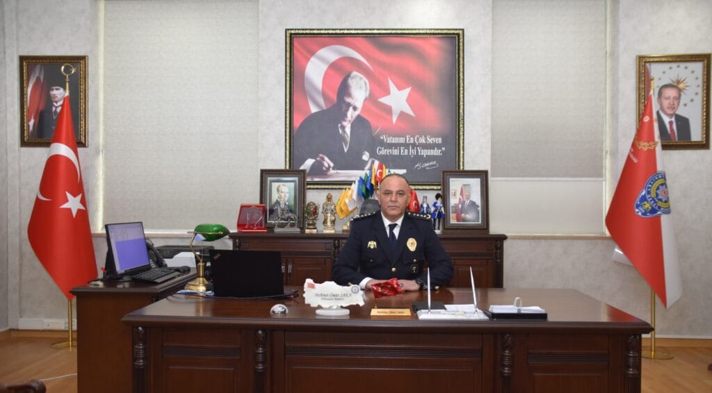 Kars Emniyet Müdürü Mehmet Ömür Saka’nın 10 Nisan Polis Haftası mesajı… – Birlik Haber Ajansı