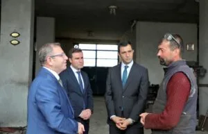Vali Ziya Polat’tan örnek başarıya anlamlı ziyaret – Birlik Haber Ajansı