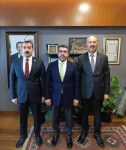 Kaymakam Akköz ve Belediye Başkanı Elma’dan, Kars Milletvekili Çalkın’a ziyaret… – Birlik Haber Ajansı
