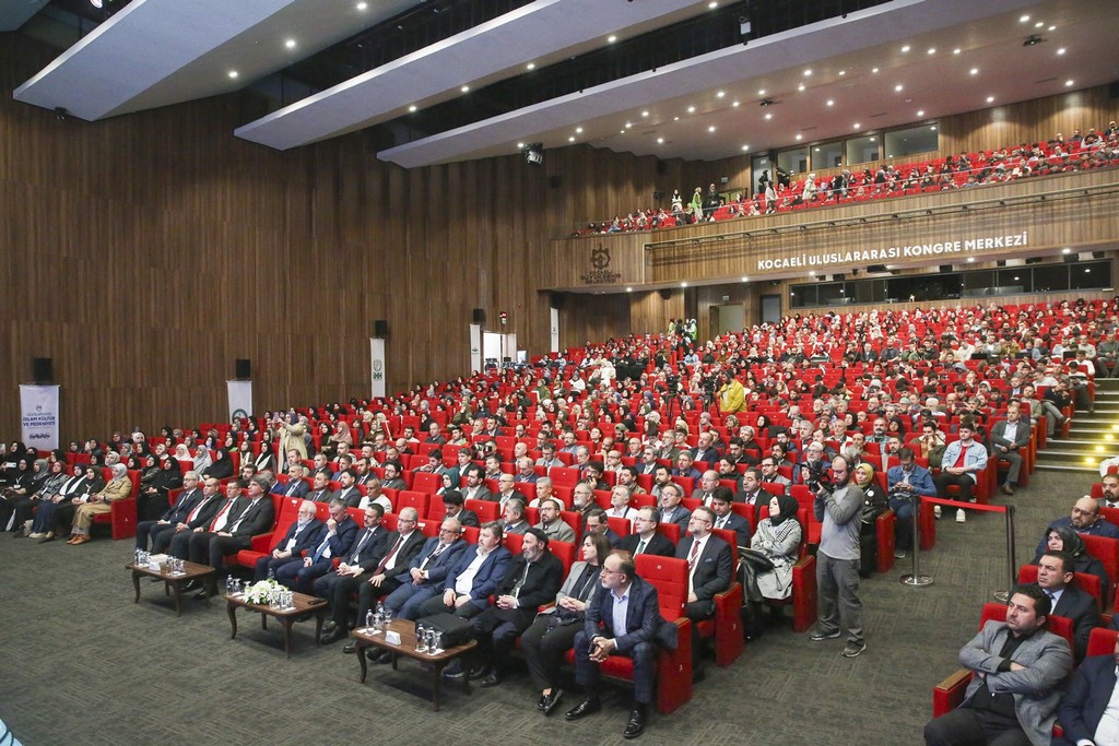 Uluslararası Savaş Sempozyumu tamamlandı – Birlik Haber Ajansı