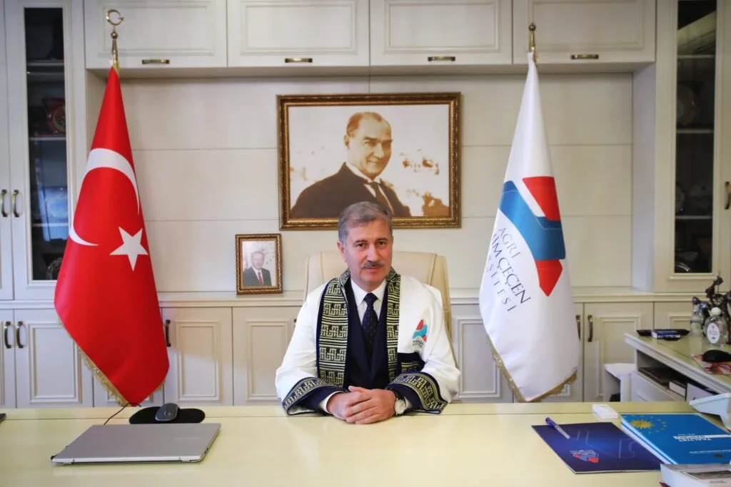 AİÇÜ’de devir teslim töreni yapıldı – Birlik Haber Ajansı