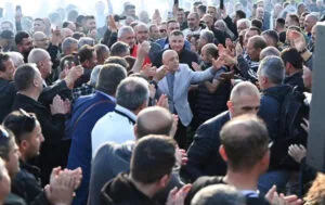 Hizmet-İş’ten Antalya çıkartması – Birlik Haber Ajansı