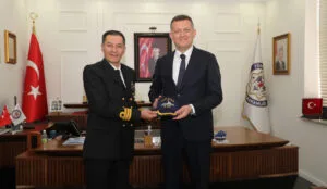 TCG ATAK hücum botun ekibinden Kaymakam Ürkmezer’e ziyaret – Birlik Haber Ajansı