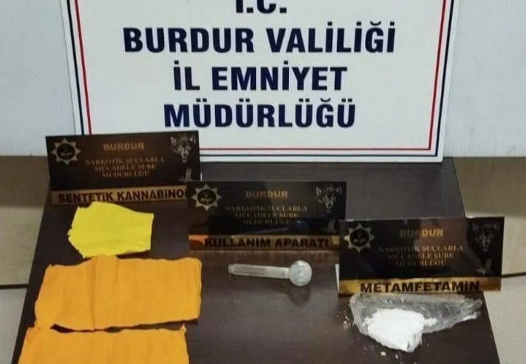 Burdur'da polis uyuşturucuya geçit vermedi