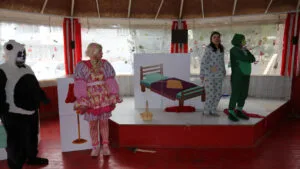 Kepez’den 23 Nisan’da Sevgi Evi’ne tiyatro sürprizi – Birlik Haber Ajansı