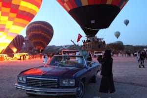 Kapadokya’da balonlar Türk bayraklarıyla havalandı – Birlik Haber Ajansı