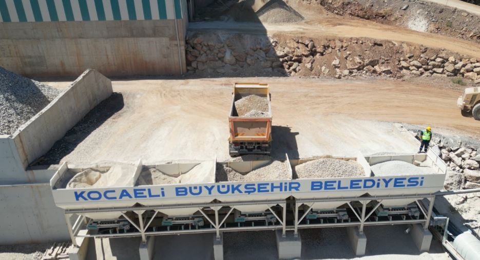 Kocaeli Büyükşehir, saatte 500 ton PMT üretiyor – Birlik Haber Ajansı