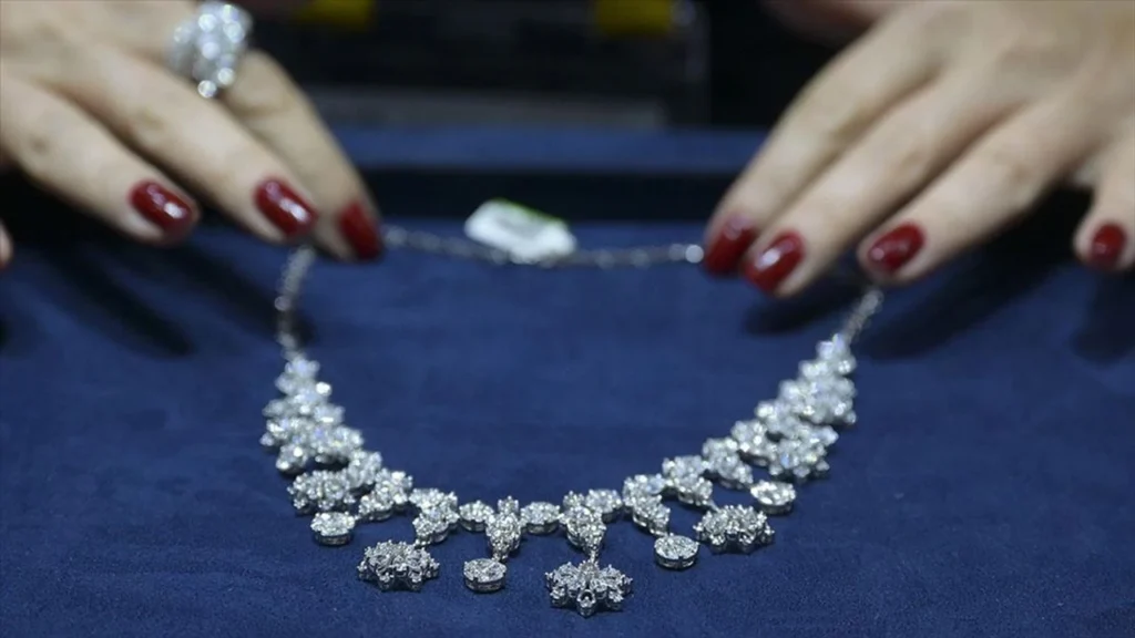 Mücevher ihracatı ilk çeyrekte 2,5 milyar doları aştı: BAE zirvede – Birlik Haber Ajansı