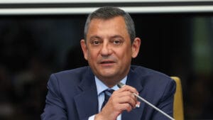 Özgür Özel: Millete ait olan egemenliğe, cumhuriyetimizin değerlerine ilelebet sahip çıkacağız – Birlik Haber Ajansı