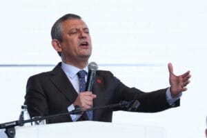 Özgür Özel Mersin’de: Mesele yolsuzluk değil, mesele Kanal İstanbulsuzluk – Birlik Haber Ajansı