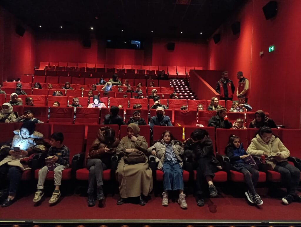 Çocuklar renkli bir etkinlikte buluştu