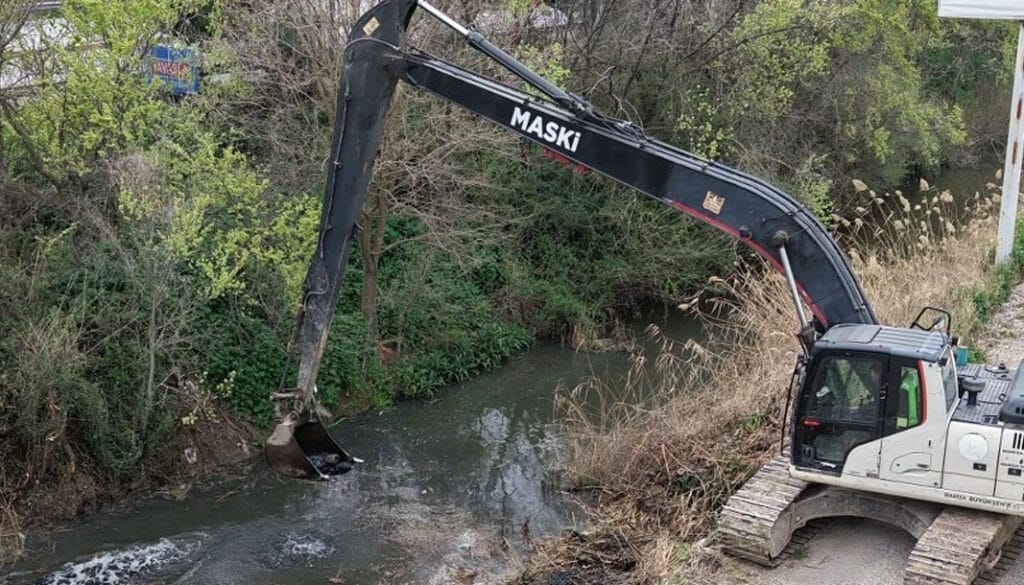 Manisa Güzelköy Deresi’nde hummalı çalışma – Birlik Haber Ajansı