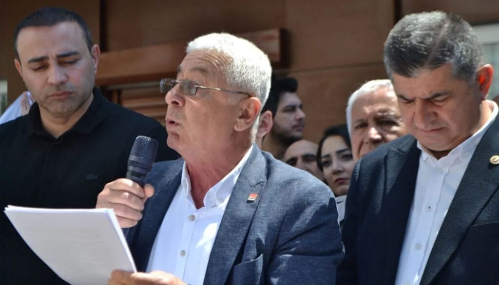 CHP Antalya örgütünden CK Akdeniz önünde elektrik zammı protestosu – Birlik Haber Ajansı