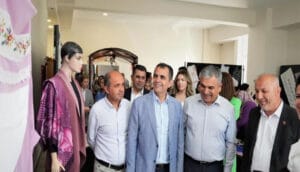 Kadının izi, sanatın sesi: Alanya’da el emeği sergisine büyük ilgi! – Birlik Haber Ajansı