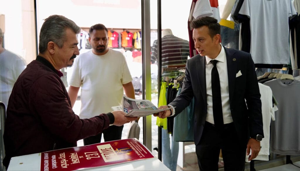 MHP’li başkanlardan esnafa siftah parası! – Birlik Haber Ajansı