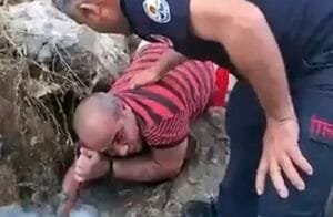 Kolu sıkışan vatandaş itfaiye ekiplerince kurtarıldı – Birlik Haber Ajansı