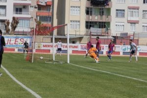 Düzcespor, Silifkespor’u deplasmanda devirdi, Play-Off’u garantiledi – Birlik Haber Ajansı