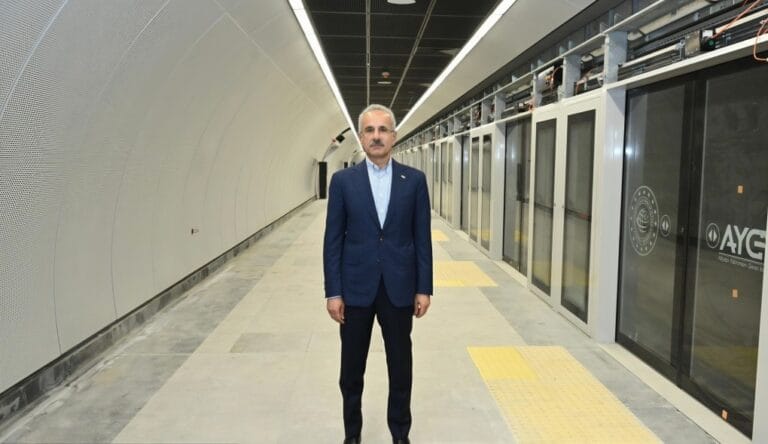 Başakşehir-Kayaşehir Metro Hattı 2 yılda 22 milyon yolcu taşıdı – Birlik Haber Ajansı
