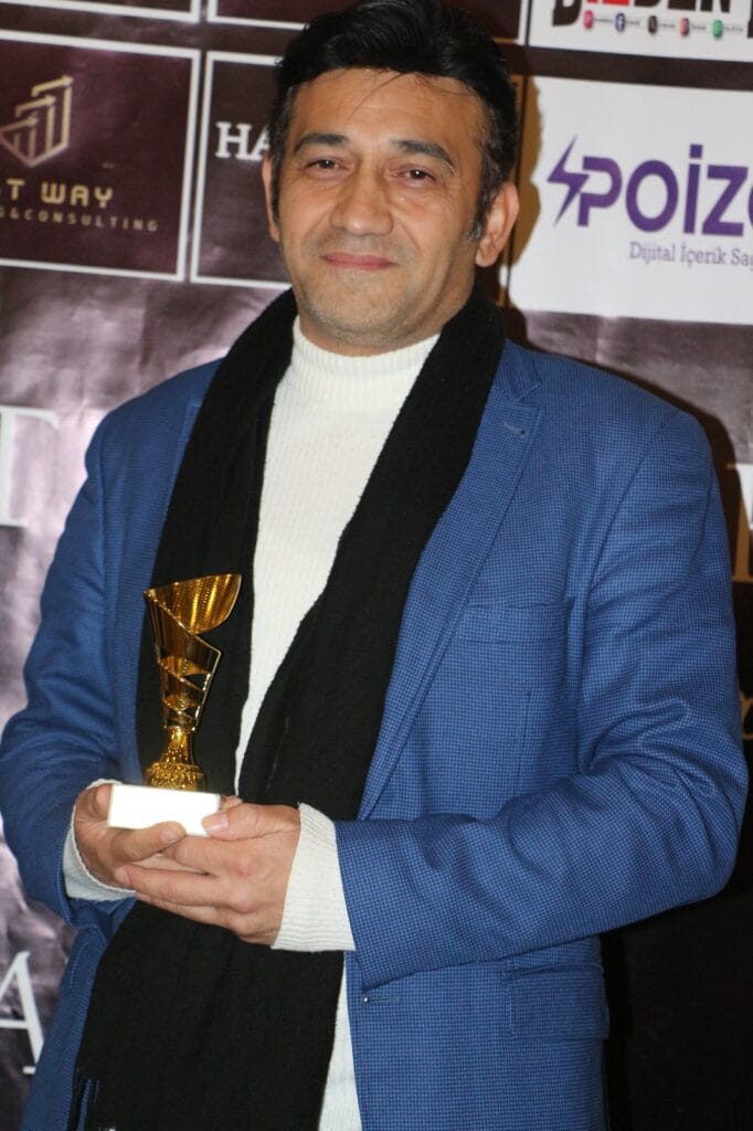 “Tanrı Meleklerini Geri Çağırıyor… Bu Ödül Gazze’deki Çocukların Ruhuna” – Birlik Haber Ajansı