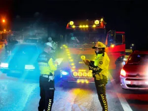 Standart Dışı Far Kullananlara Ceza Yağdı – Birlik Haber Ajansı