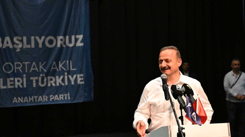 Yavuz Ağıralioğlu Erbaa’da konuştu: “Siz dünya liderisiniz, biz fakiriz” – Birlik Haber Ajansı